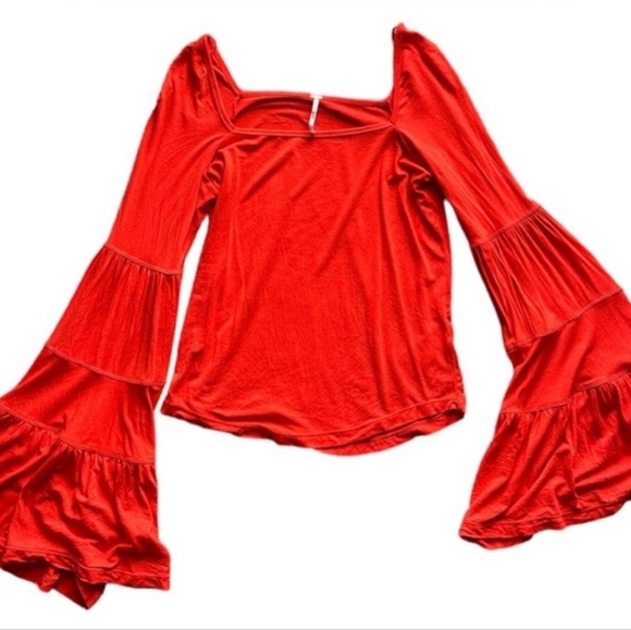 Free Peoole Size Large Red Bell Sleeve Top EUC - Picture 5 of 6